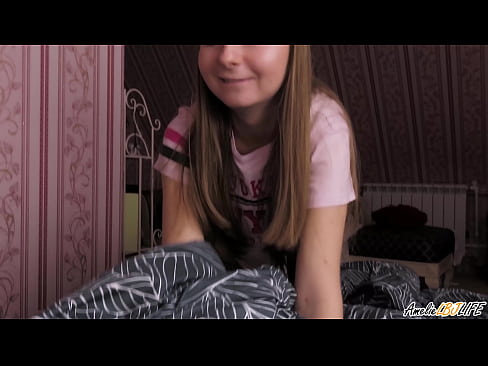 ❤️ Blondie imeb oma BFF-i sügavalt ja saab sperma suhu ️ Kvaliteetne porno at porn et.fullsexmovs.ru ❤