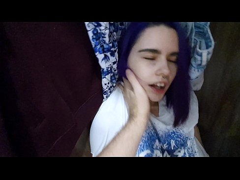 ❤️ Leidsin oma õe kapist ja aitasin tal cumida ️ Kvaliteetne porno at porn et.fullsexmovs.ru ❤